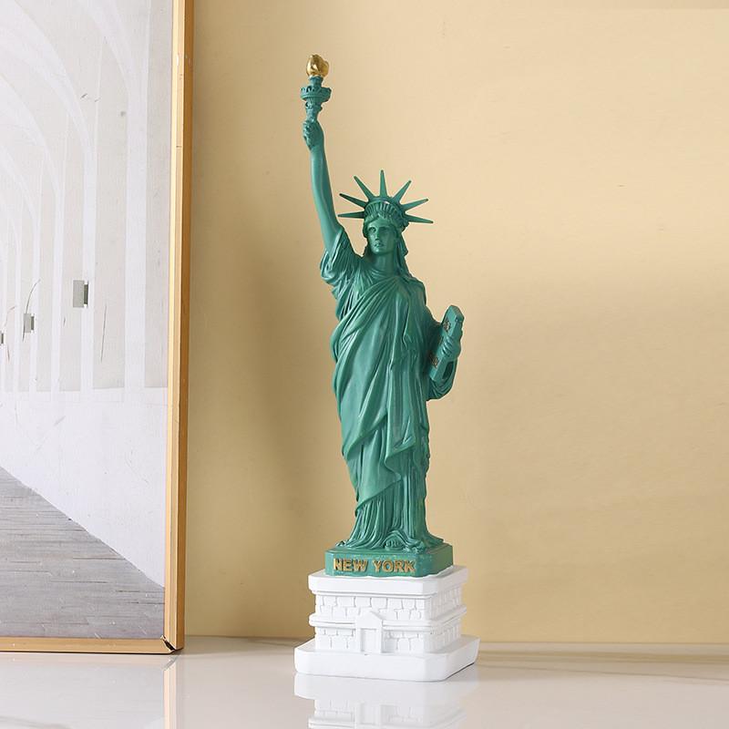 

Statue Of Liberty Statue Resin Artpiece For Living Room Office Decor Creative Height 26cm