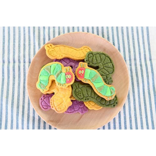 Yakusel Very Hungry Caterpillar Cookie Cutter Set of 2 with Recipe, Green