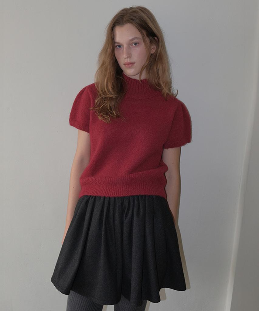 Sseomweeobeoteo Turtleneck Emma Half Puff Knit - Vintage Red