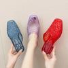 Modieuze Bloem Slippers voor Dames in de Zomer, met Kristallen Dikke Hak en Jelly Transparante Antislip en Hoogte Verhogende Neus