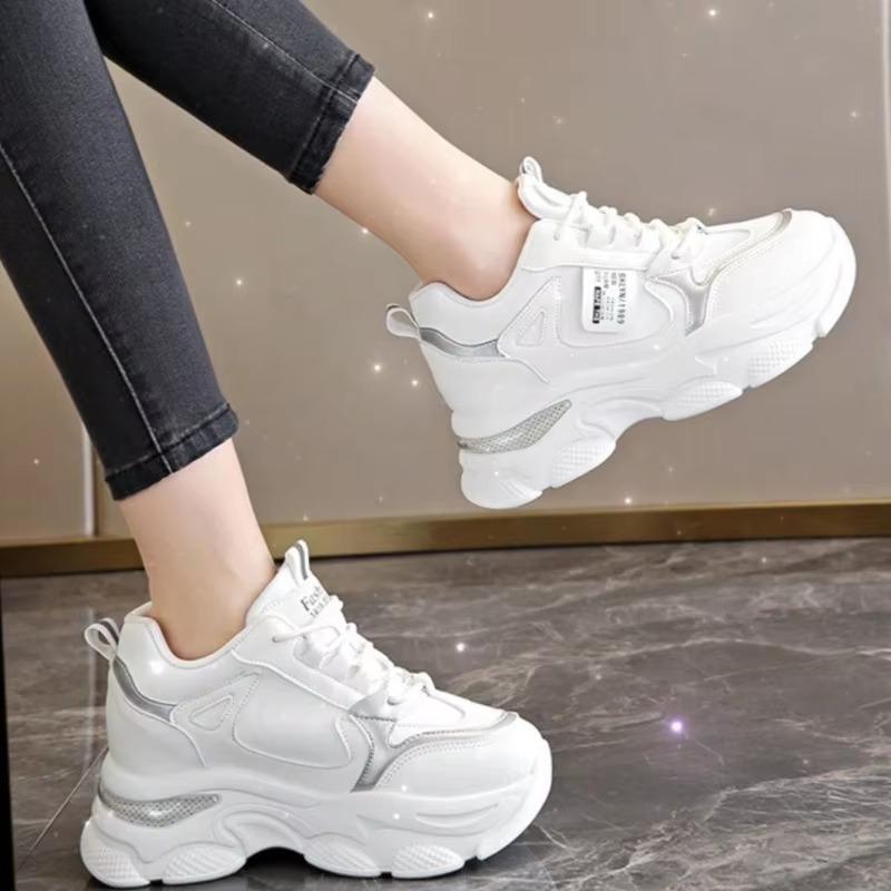 Fashion New Spring Autumn Women White Sport Shoes Trend Thick Bottom Ultra-Light Platform Sneaker Female Casual Shoe Running Shoes Mujer