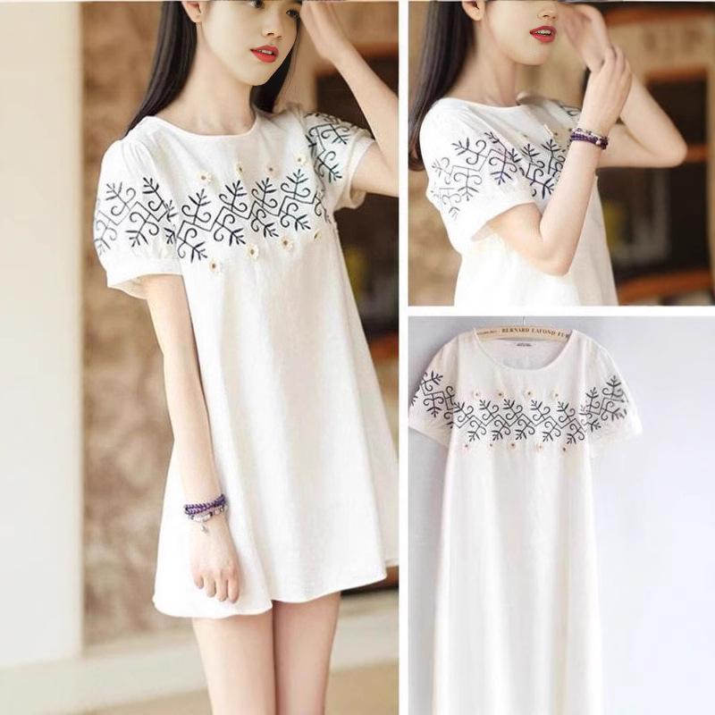 

2025 Summer Korean Embroidery Slim Fit Short Sleeve Sweet Dress XX Large білий