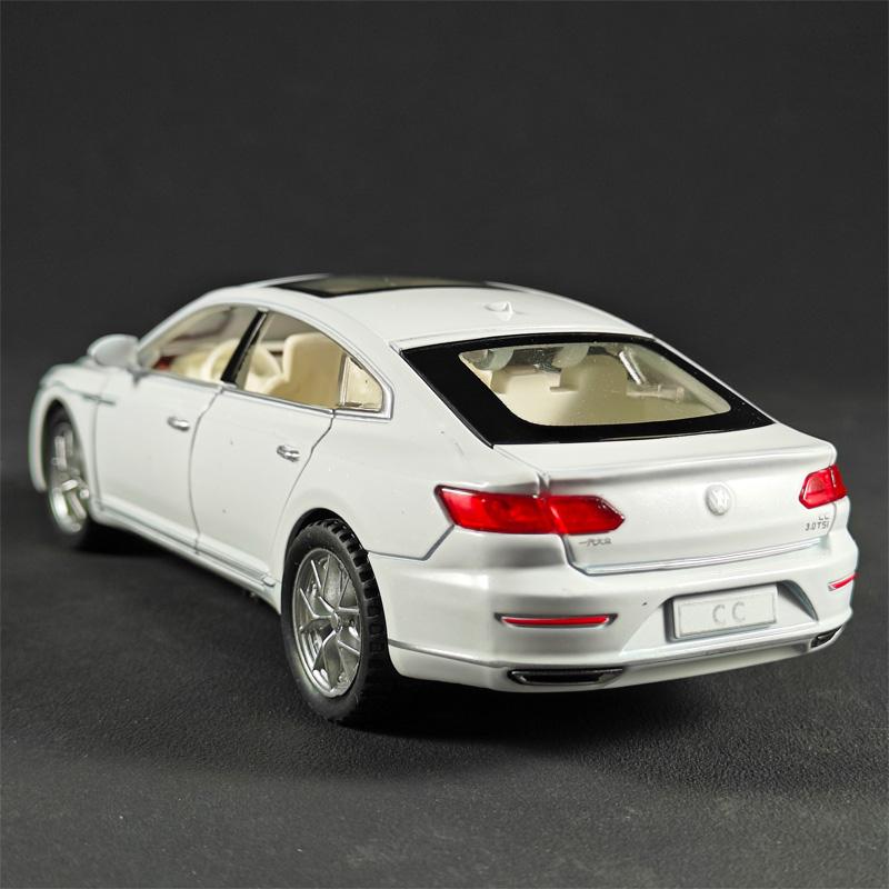 W21Simulation 1:32 Volkswagen CC Alloy Car Diecast Model Sound & Light Pull Back Toy Display Ornament Boys Gift Exquisite Model Toy