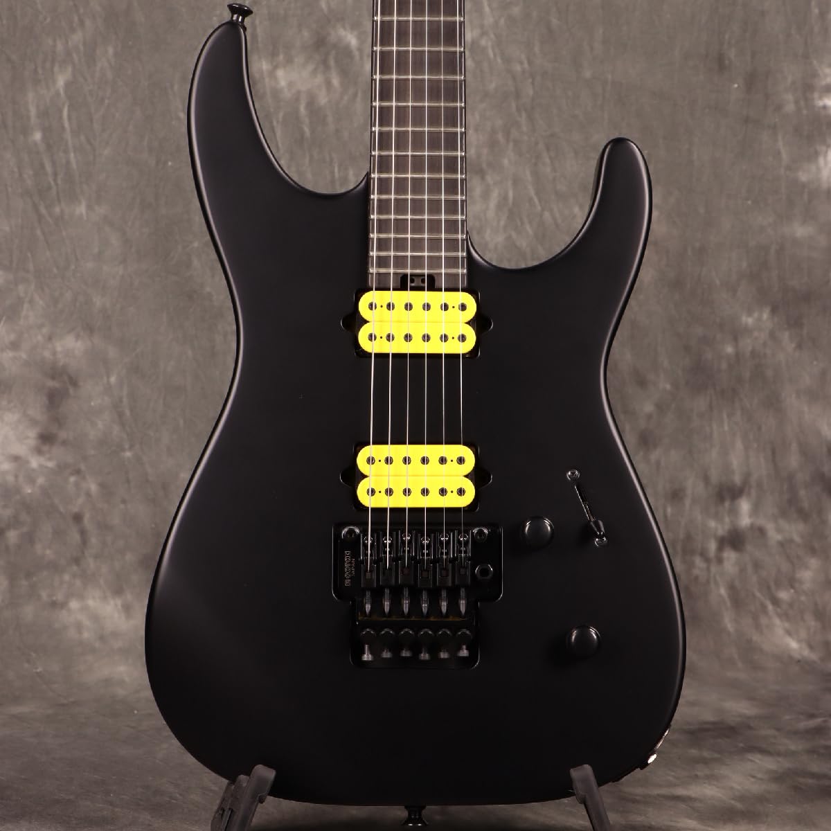 

Series Dinky DKR Ebony Fingerboard Stealth Satin Black Jackson/MJ [S/N JFJ2200306]