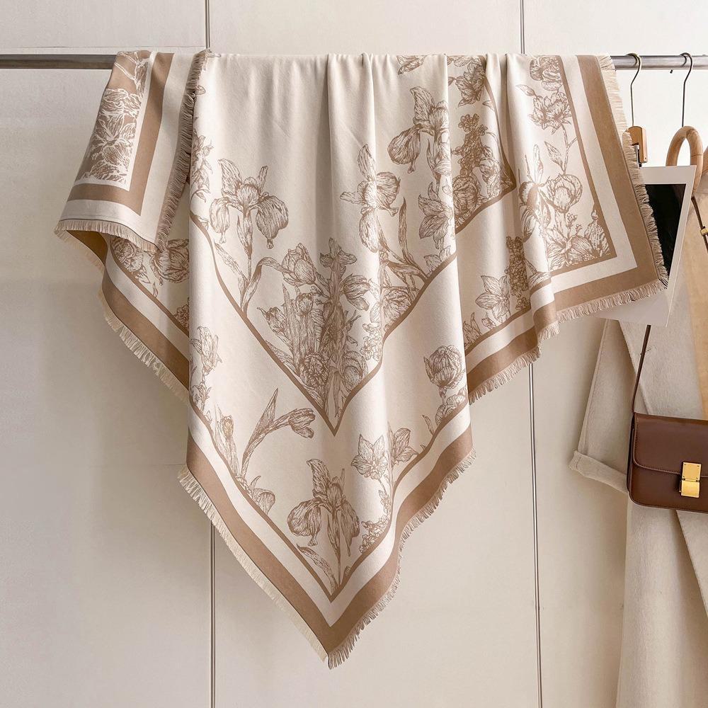 Luxury Imitation Cashmere Shawl: 140cm Square, Warm & Thick with Short Tassels
