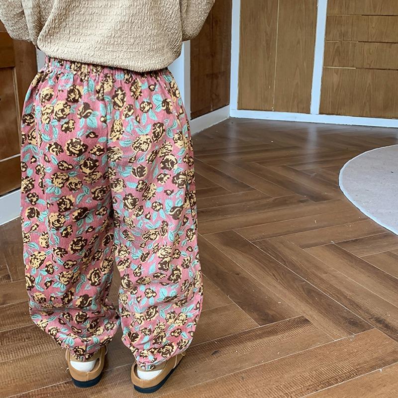 

Детские брюки с цветочным принтом для девочек, свободные мягкие брюки, удобные брюки в стиле ретро, ​​шаровары для девочек, брюки пяти цветов, повседневные пляжные брюки 9