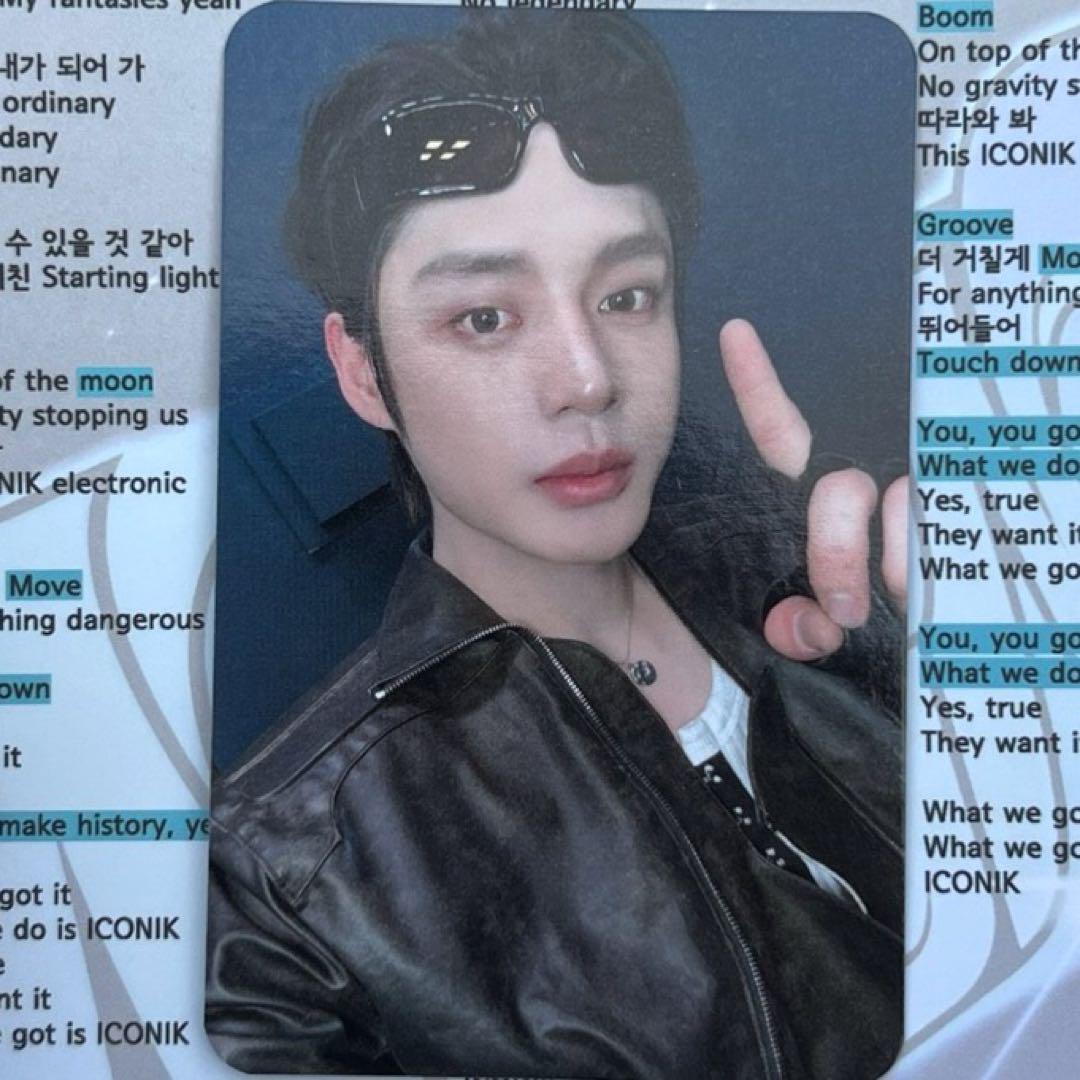 

[USED] ZB1 Official Iconic Sanok Pre-Recording 2nd Week Ji-Woon Sanok Trading Card