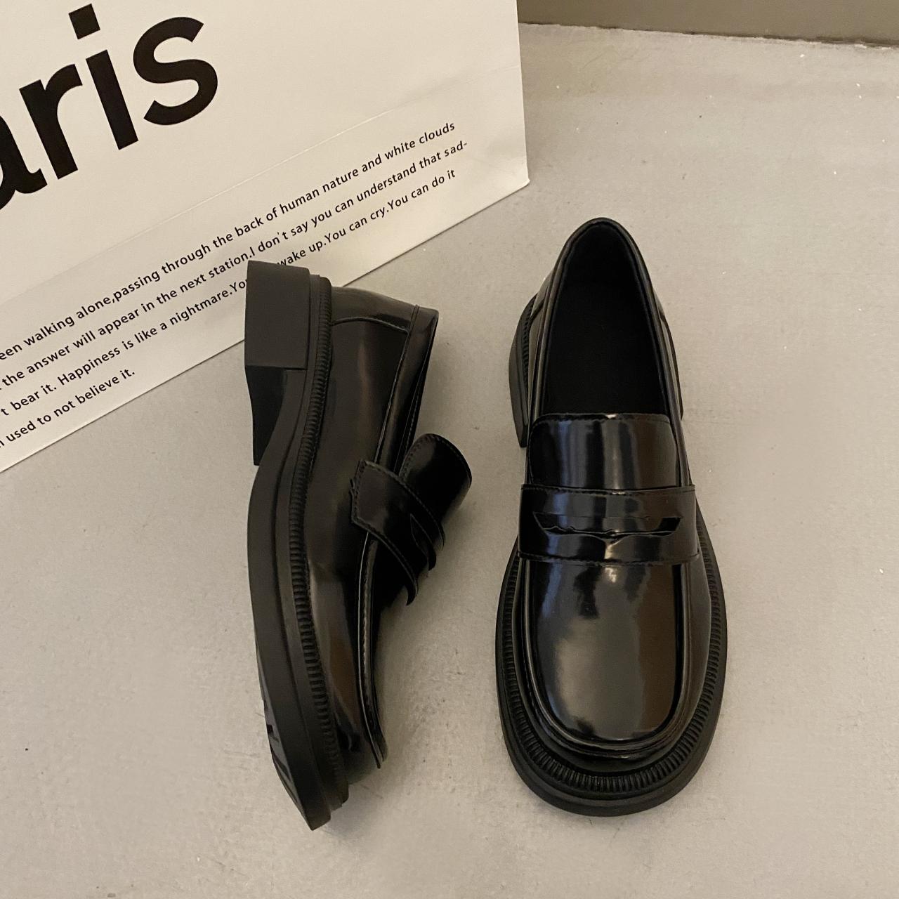 

2025 Новые лоферы Женские Туфли для японских школьниц JK Униформа Круглый носок Женские Девушки Ретро Круглый носок Лолита Косплей Туфли 35 чёрный