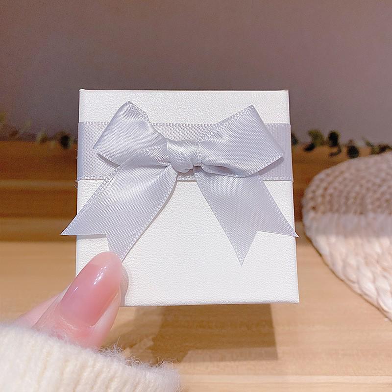 Minimalist Clavicle Necklace: Japanese & Korean Style, Luxurious Real Gold-Plated Titanium Steel Pendant for Women