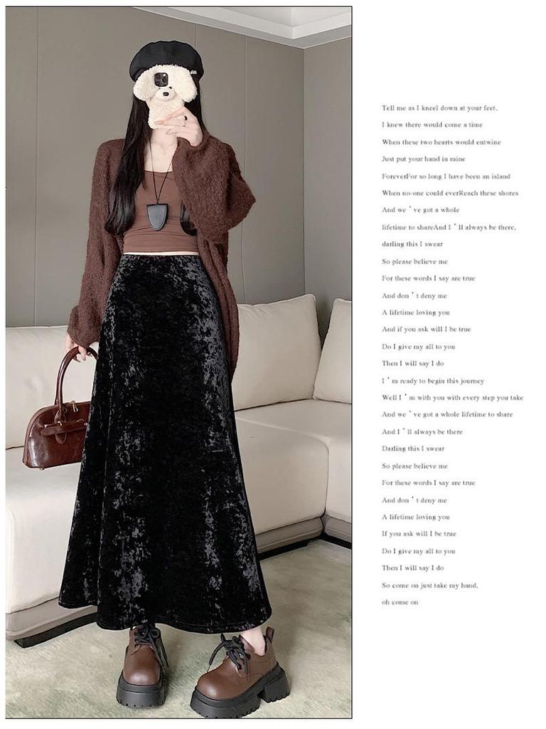 Women's Velvet A-Line Skirt, High-Waist, Slim-Fit, Thick Velvet, Autumn/Winter 2025 Collection