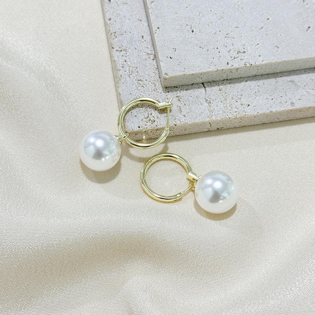 Big Pearl Stud Earrings Women'S Retro Earrings Earrings 925 Premium Ear + Niche, Earrings