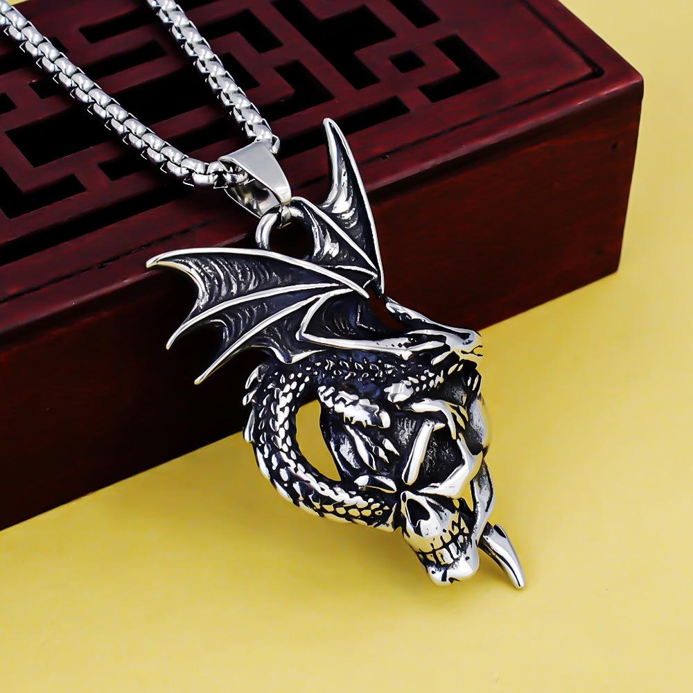

Ожерелье Ретро Череп Дракона Мальчики Модный Бренд Модный Универсальный Подвеска 50CM(Necklace Size) серебряный
