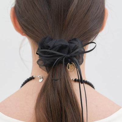 Halden langes Band Netz Logo Anhänger Scrunchie (H015_schwarz)