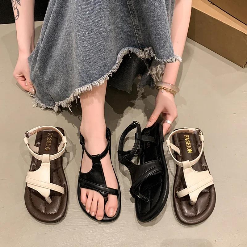 Fashion Indoor Thick Shoe Round Toe Open Home House Flip Flops Flat Soft Sandals Shoes for Women Woman Slippers Bathroom Slides 2025