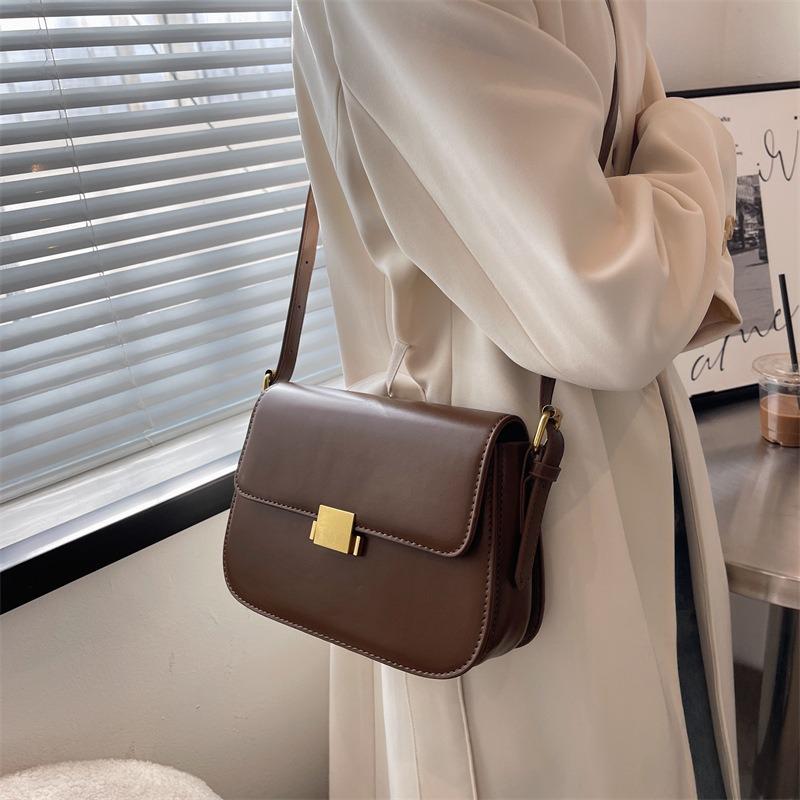 High-end small square bag women's new fashion retro shoulder bag daily work commute messenger bag
