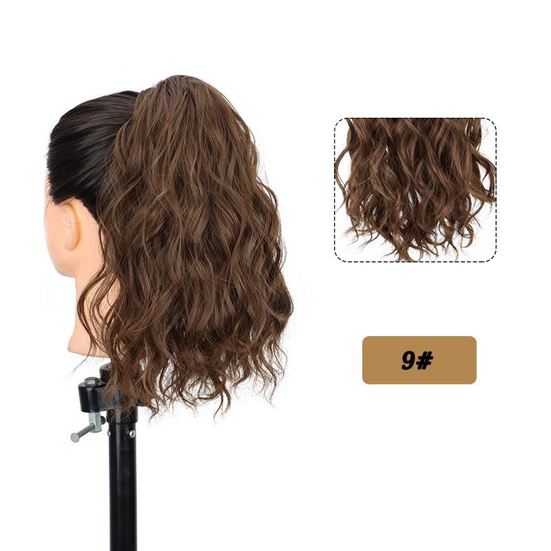 Synthetischer Lockiger Klauenclip-in Pferdeschwanz Blond Braun Kurzes Haarteil Kunsthaar Falscher Zopf Haarverlängerungen Kurzer Wasserwellen-Clip-in-Pferdeschwanz Haare