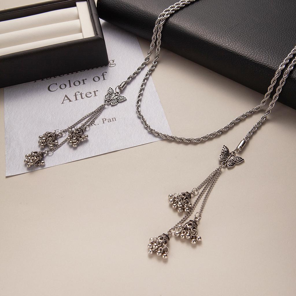 Retro Spice Girl Retro Long Necklace French Cold Wind Butterfly Tassel Necklace Premium Niche Design Necklace