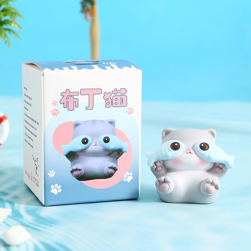 

Pudding Cat Delightful Miniature Sculpture For Office Desk Home And Fish