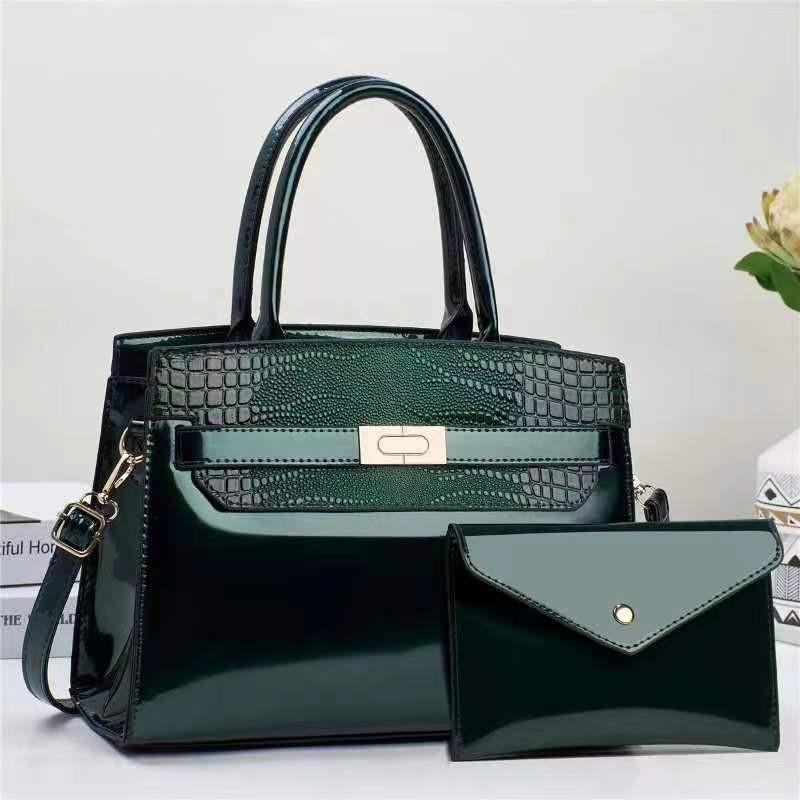 Versatile Classic Women's Tote Bag Large Capacity Stylish Pu Bucket Bag For Moms