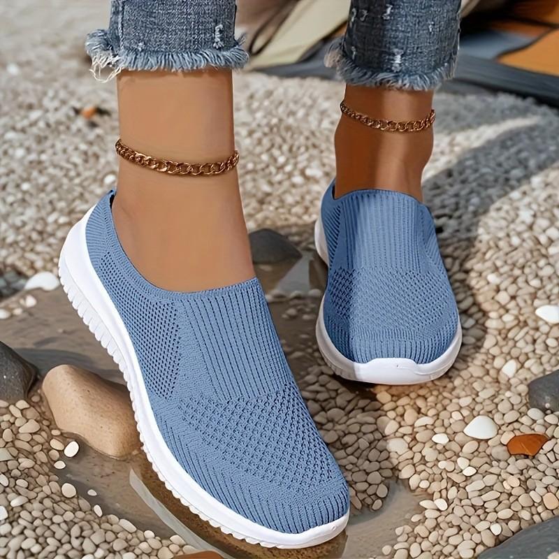 

Женские туфли на мягкой подошве с закрытым носком, слипоны в старом пекинском стиле, для женщин среднего и пожилого возраста 42 светло-синий