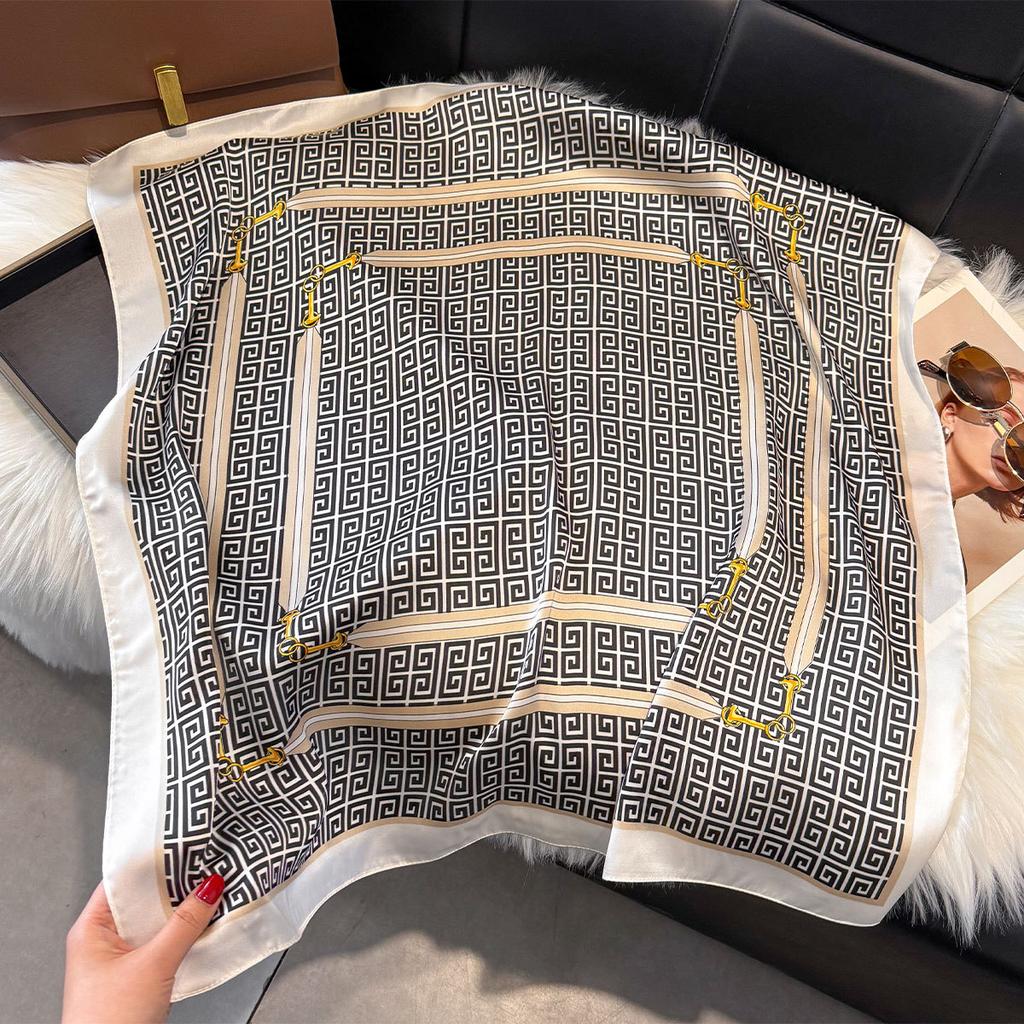 Spring Small Silk Scarf Korean Version Imitation Silk Scarf Women'S Retro Decorative Square Scarf Small Scarf Tied Bag Ribbon