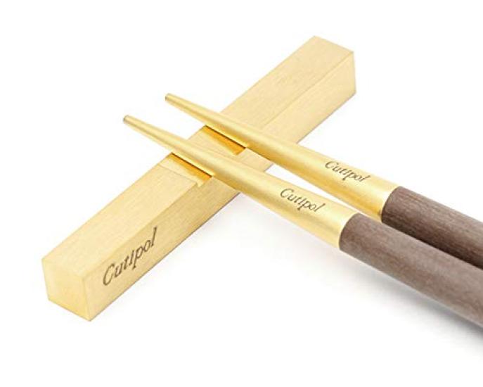 Cutipol GOA Brown Gold Chopsticks and Chopstick Rest Set G029BGB