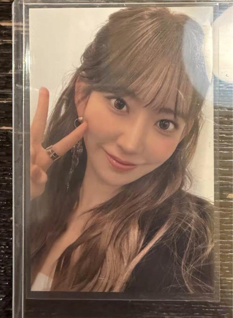 [USED] Lu Seraphim Sakura 2025 Waltz Live Hong Kong Admission Bonus Trading Card