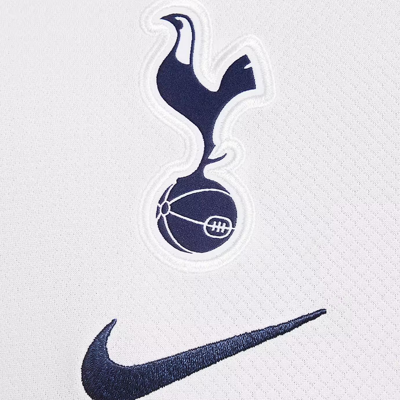 

Nike Logo Pullover T-Shirt Kids tops White HJ5297-101 XL