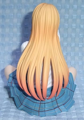 Den utkledningsdukken forelsker seg nuddelstopperfigur Kitagawa Marin