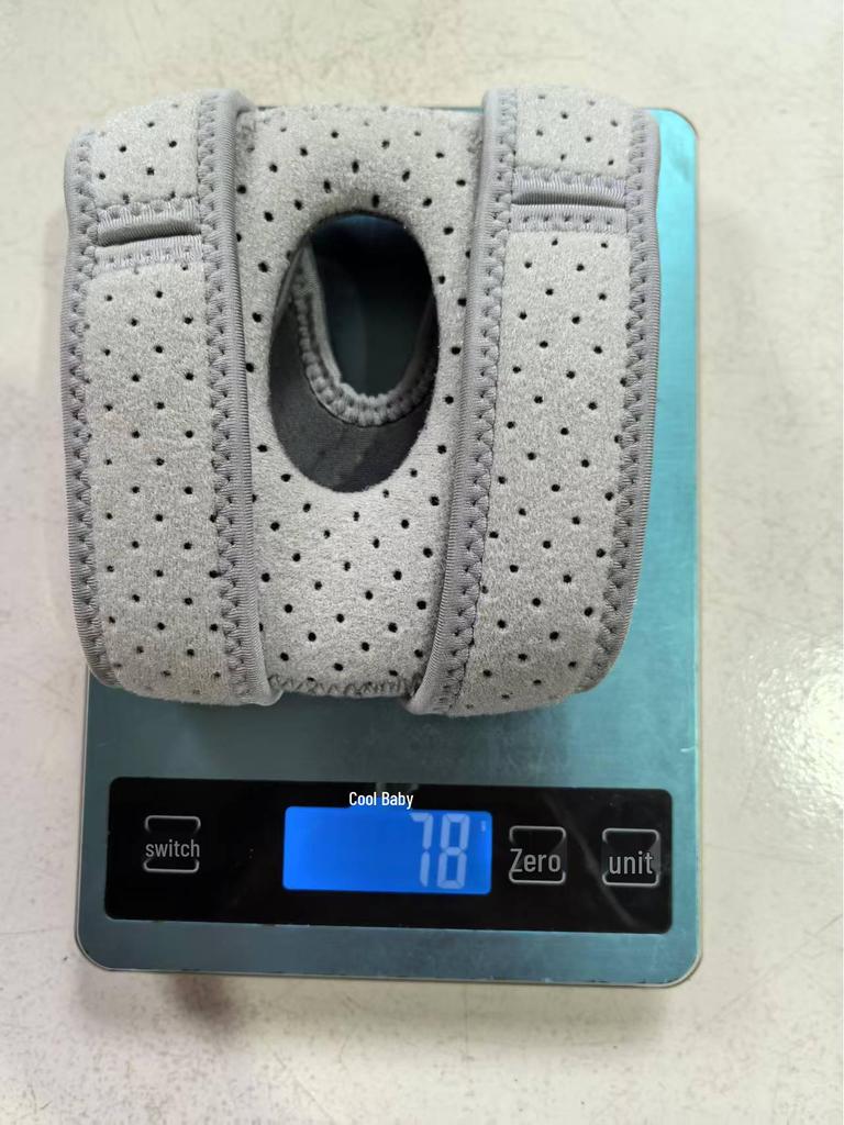 Double Silicone Adjustable Compression Patella Strap for Women's Running, Basketball, Cycling, and Outdoor Knee Support