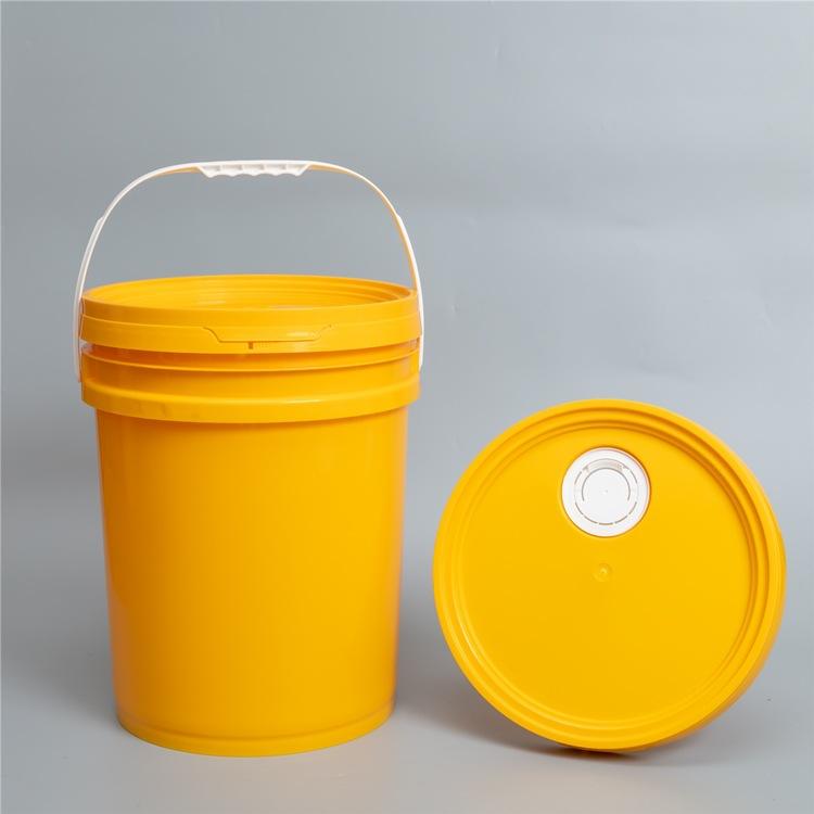 10 Buckets and 10 Lids, Black (4.4 Gallon) - Plastic Material,20L Plastic Barrel Car Bucket, Kimchi Bucket