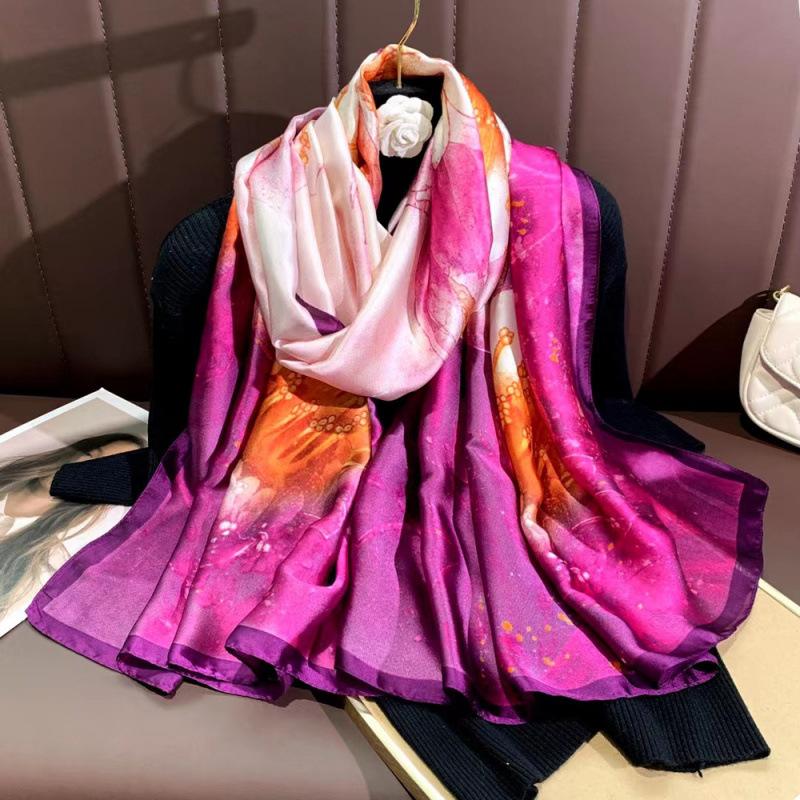 

Весняно-літній тонкий шовковий шарф Високоякісний друкований довгий шарф Новий атласний дорожній сонцезахисний шарф Національний стиль накидка