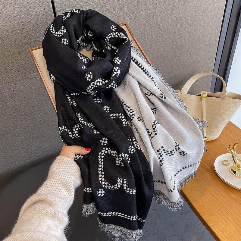 Autumn imitation cashmere fashion versatile double C jacquard scarf women's personality fringed edge decoration travel scarf large shawl