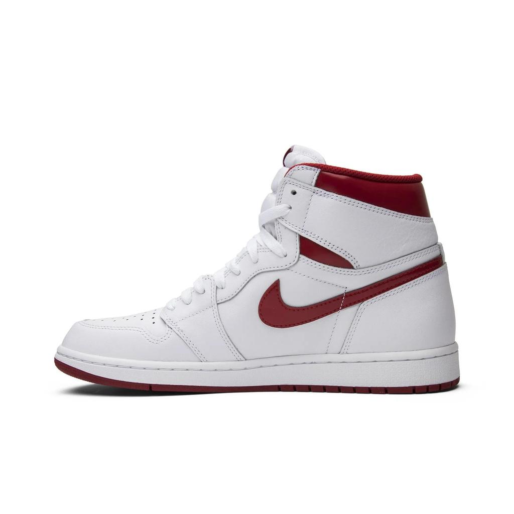 Air Jordan 1 Retro High OG 'Metallic Red' (Unisex) White / Varsity Red Vintage Basketball Shoes 555088 103