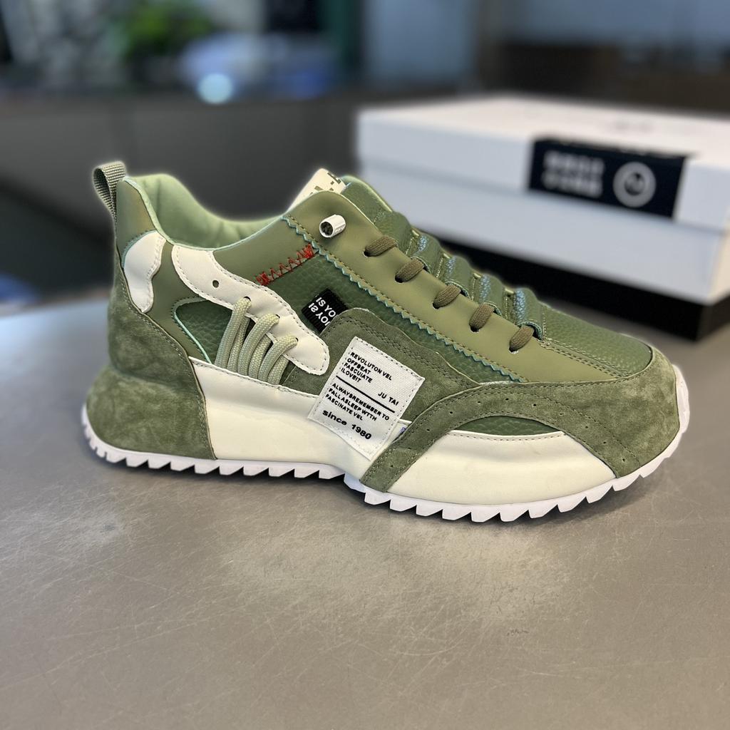 Scarpe da Uomo Leggera Lusso Versatili Autunnali Scarpe Casual Aumento Altezza Scarpe da Uomo di Fascia Alta