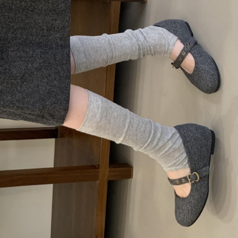 

Korean version of retro one-word with shallow mouth Mary Jane shoes for women s autumn and winter 2025 new inner commuting grandma shoes 39