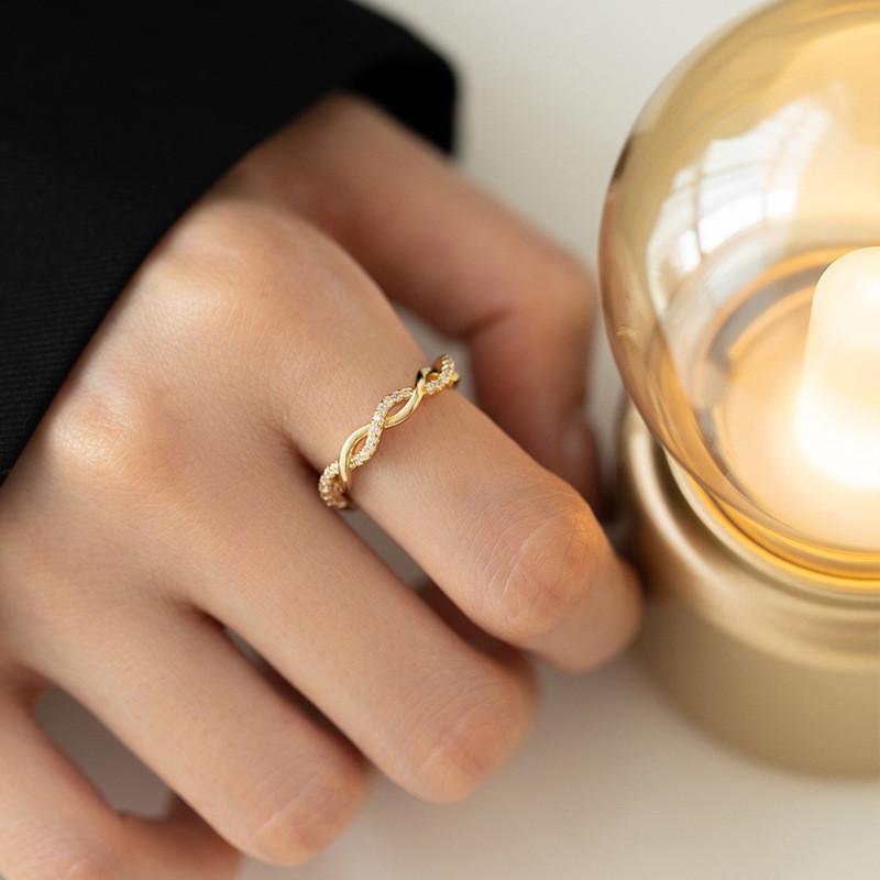 Elegant Twisted Womens Braided Ring In Retro French Style With Unique Geometric Pattern