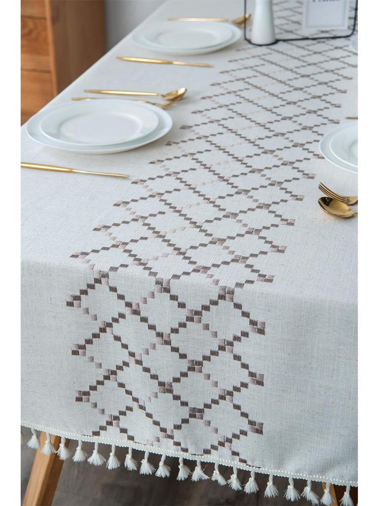 Cross-border Embroidered Plaid Floral Tassel Tablecloth for Coffee & Dining Tables