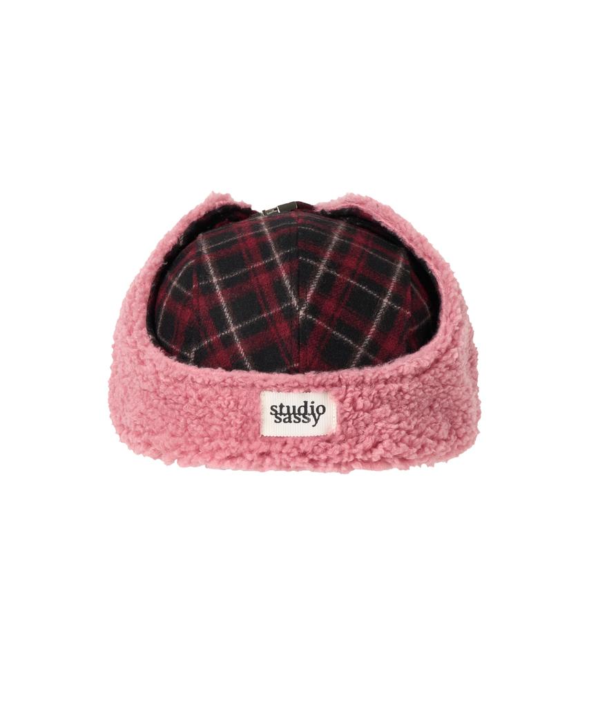 Yueolssesi Fuzzy Bunny Check Trapper Hat (Red)