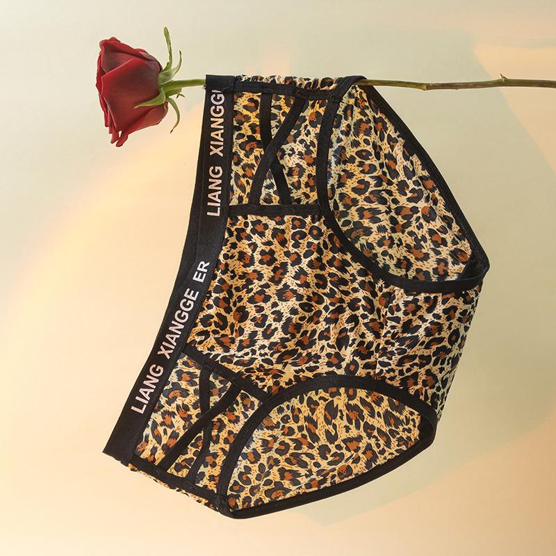 Ladies Spring and Summer New Sexy Hollow Out Comfortable Loose Breathable in Waist Flat Angle Underwear