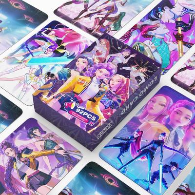 92 Stück Kpop Dämonenjäger Laser Karten K-POP Hexenjagd Cartoon Serie Zubehör 60 Stück LOMO Kleine Karten & 32 Stück Sticker