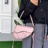 Sac Selle Urbain Chic Pour Femmes 2024 Mode En Cuir Synthétique Noir Classique