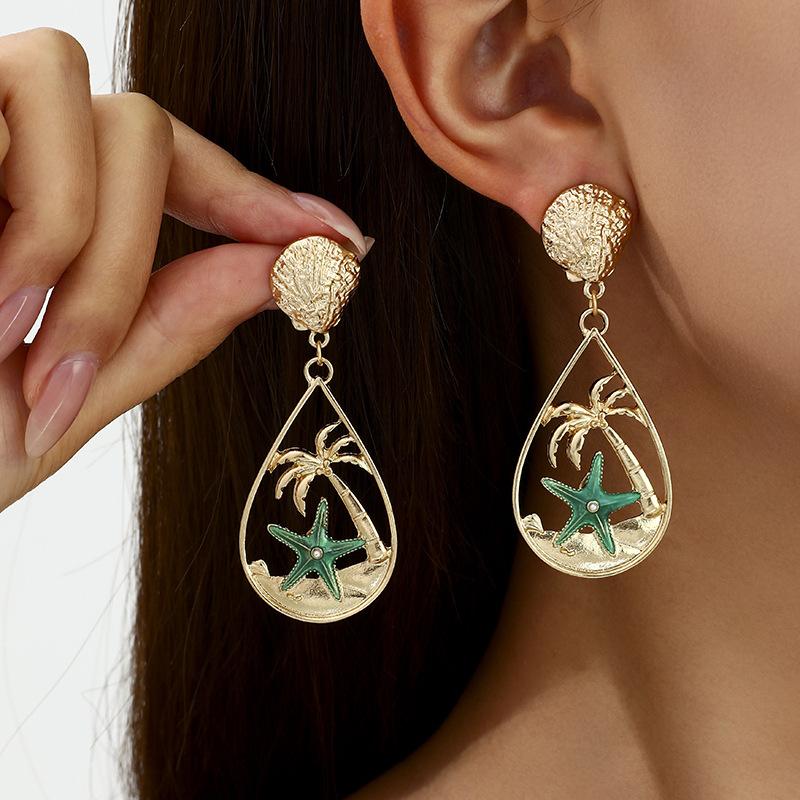 Europe and the United States INS popular e-commerce goods holiday style starfish coconut tree hollow earrings