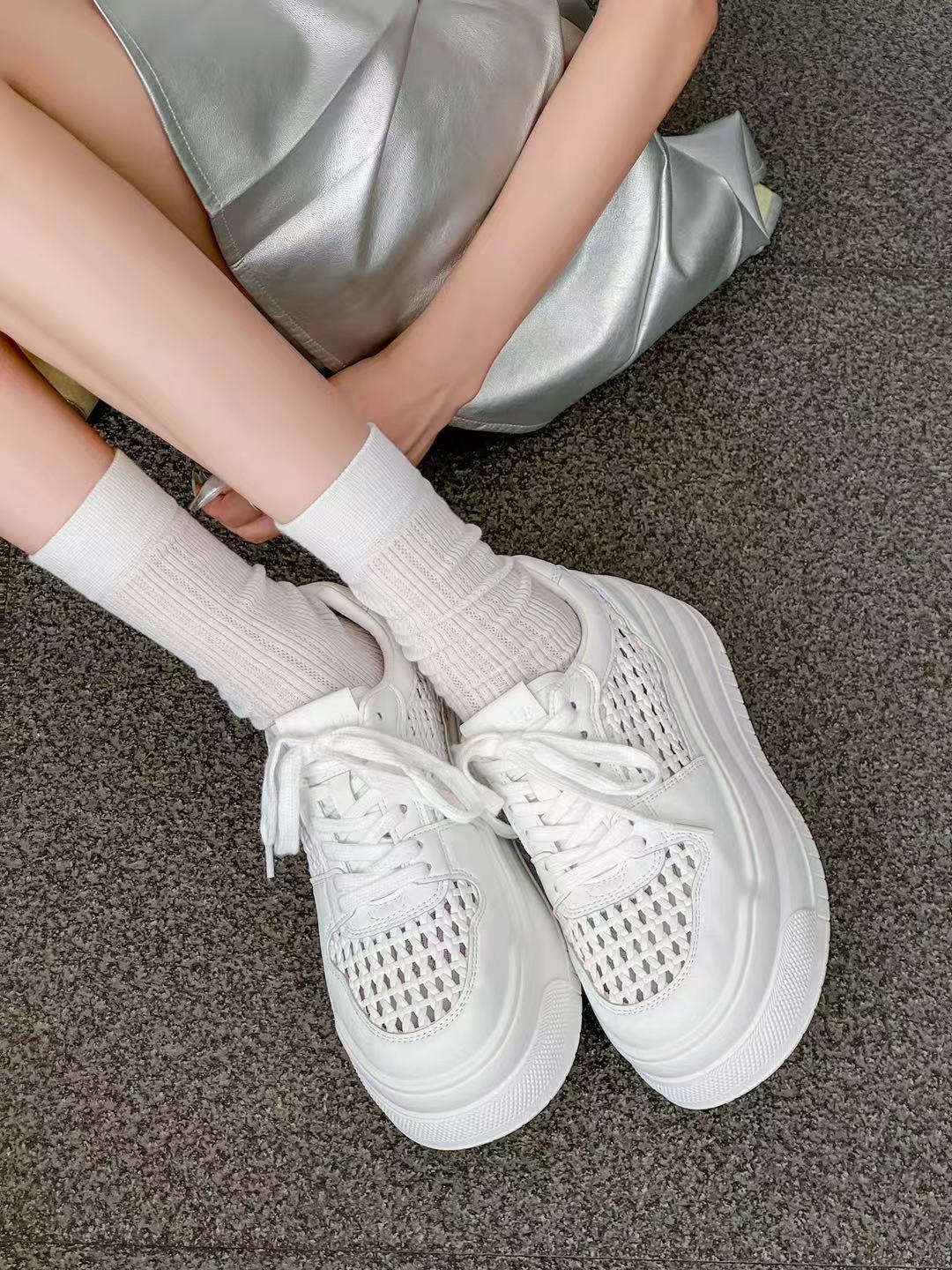

Spot thick-soled heightening little white shoes women s spring 2025 new small woven breathable fashion casual board shoes 40 белый