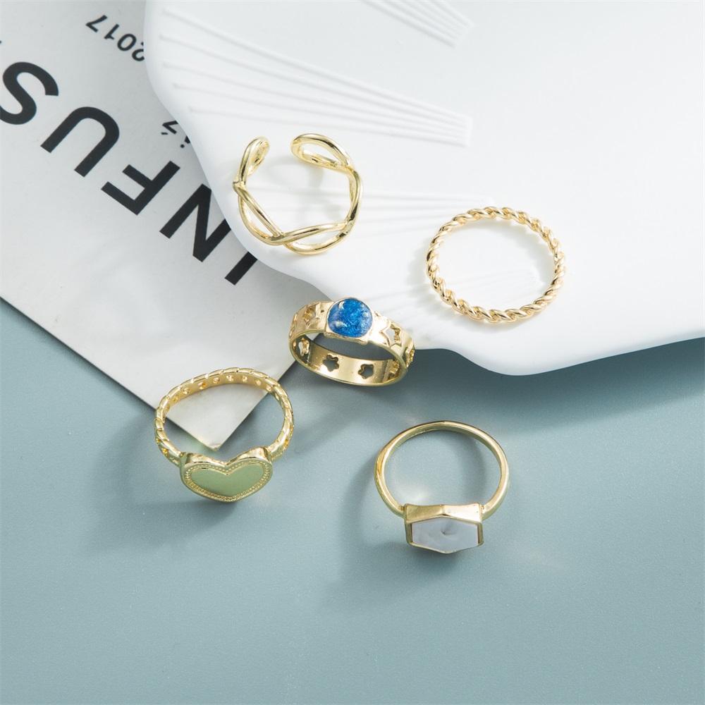 Módní Retro Ring Set Ženy Punk Metal Jednoduchá Osobnost Star Love Heart Ring Šperky dárek