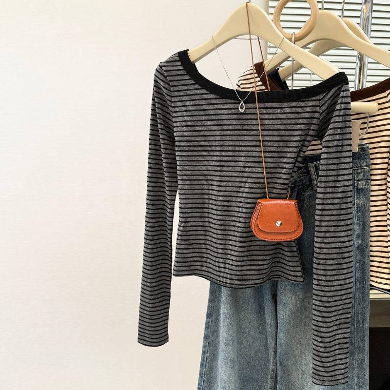 Early autumn real shot diagonal shoulder striped bottoming shirt women's season Spice Girls short slim-fitting long-sleeved T-shirt off-shoulder top