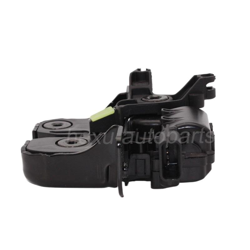 905030002R 905034633R Tailgate Door Lock For Renault Megane III Fluence Laguna III Duster LADA GRANTA/VESTA 2190-5606010-10