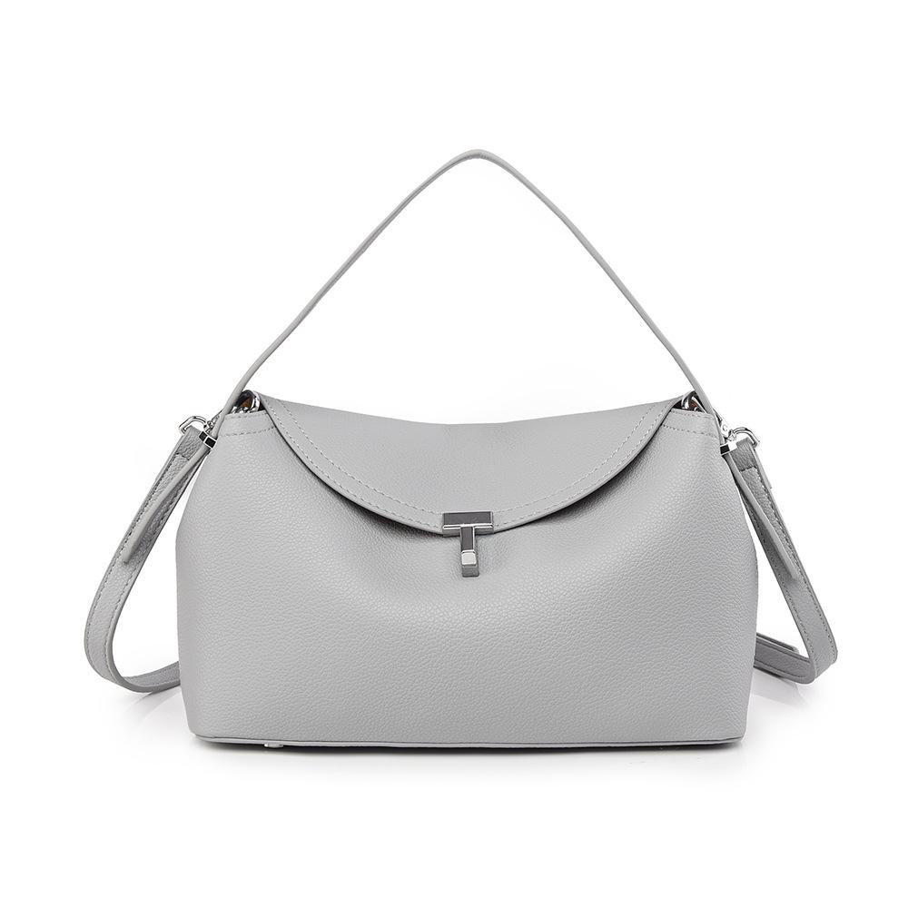 Crossbody bag women's new fashion handbag large capacity soft leather commuter bag niche handbag women's bag