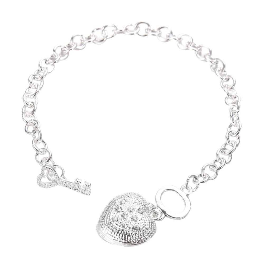 

Ручной браслет Серебряный сплав Ручной браслет Подвеска в форме сердца Цепочка Кристаллы Ювелирное украшение