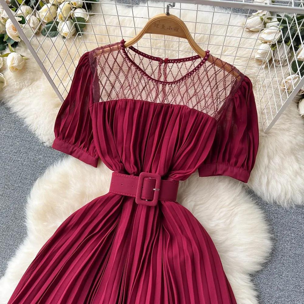 Женское летнее элегантное шифоновое платье с цветочным поясом — фото 15